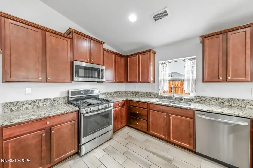 132 Deerfield, Dayton, Nevada 89403, 4 Bedrooms Bedrooms, ,3 BathroomsBathrooms,Residential,Residential,Deerfield,260000788