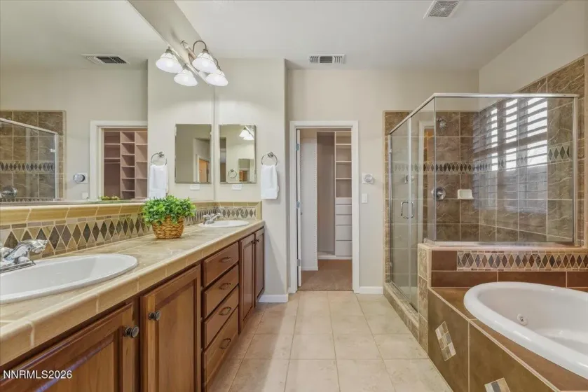 10663 Fort Morgan, Reno, Nevada 89521, 3 Bedrooms Bedrooms, ,2 BathroomsBathrooms,Residential,Residential,Fort Morgan,260000791