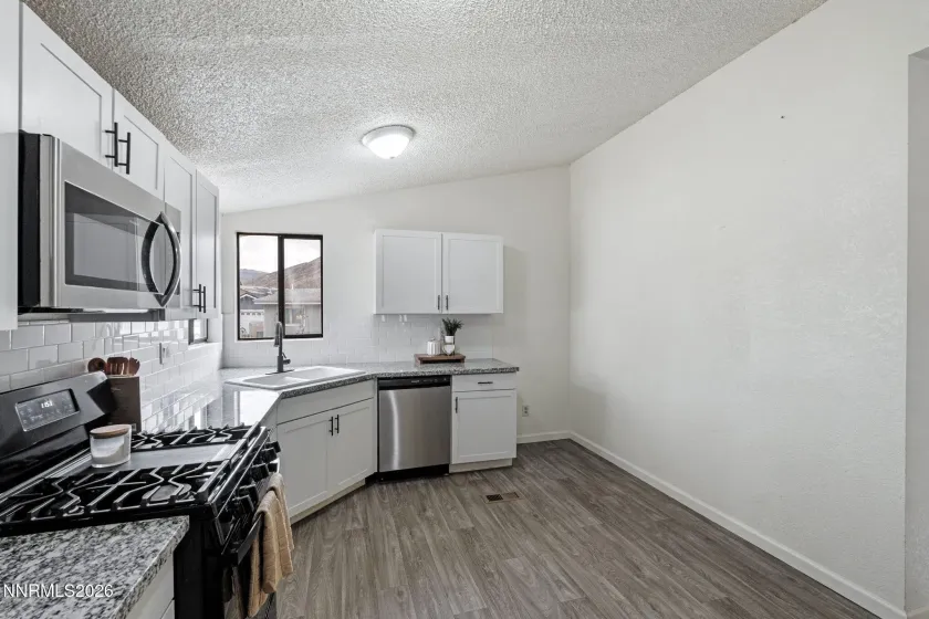 52 Ave De La Bleu De Clair, Sparks, Nevada 89434, 3 Bedrooms Bedrooms, ,2 BathroomsBathrooms,Residential,Residential,Ave De La Bleu De Clair,250058001