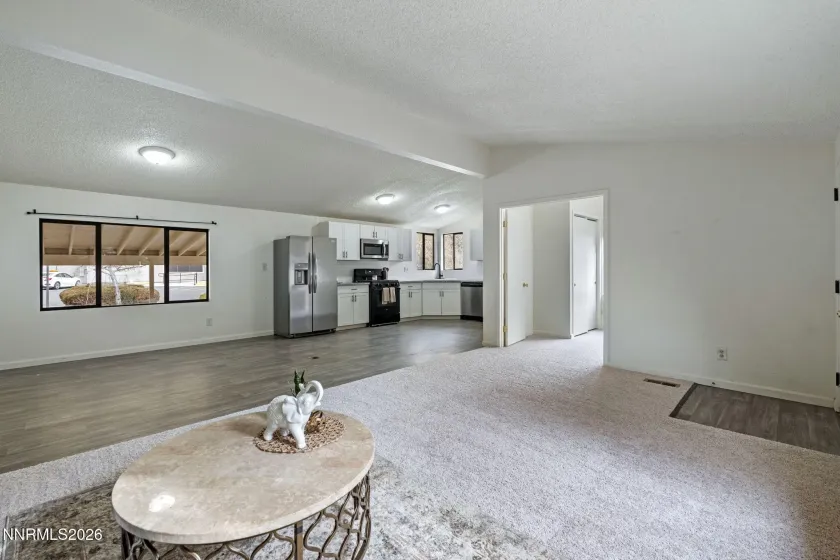 52 Ave De La Bleu De Clair, Sparks, Nevada 89434, 3 Bedrooms Bedrooms, ,2 BathroomsBathrooms,Residential,Residential,Ave De La Bleu De Clair,250058001