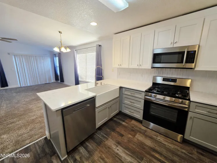 728 Keppel, Fallon, Nevada 89406, 3 Bedrooms Bedrooms, ,2 BathroomsBathrooms,Residential,Residential,Keppel,260000408