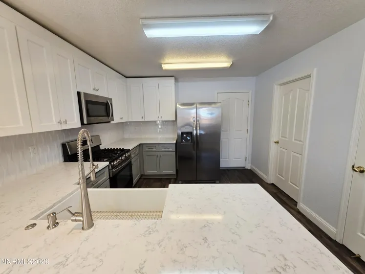 728 Keppel, Fallon, Nevada 89406, 3 Bedrooms Bedrooms, ,2 BathroomsBathrooms,Residential,Residential,Keppel,260000408