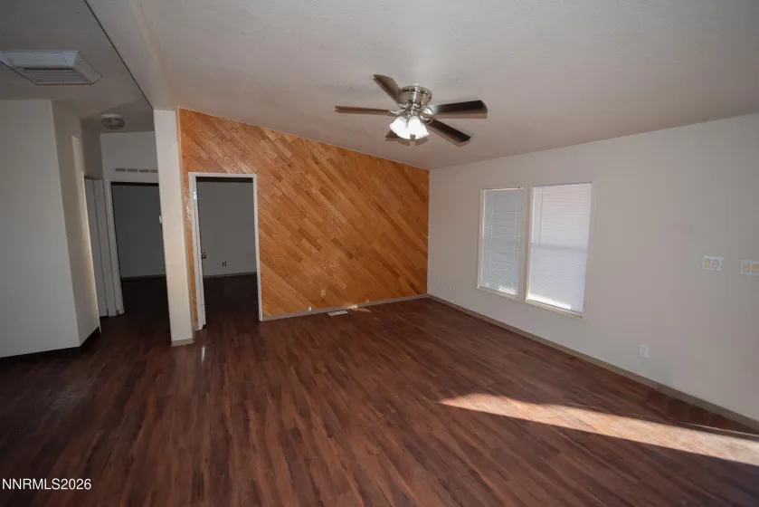 695 Joel, Fallon, Nevada 89406, 3 Bedrooms Bedrooms, ,2 BathroomsBathrooms,Residential,Residential,Joel,260000797