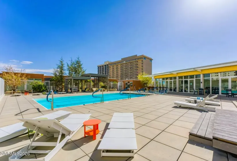 255 Sierra, Reno, Nevada 89501, ,1 BathroomBathrooms,Residential,Residential,Sierra,260000798