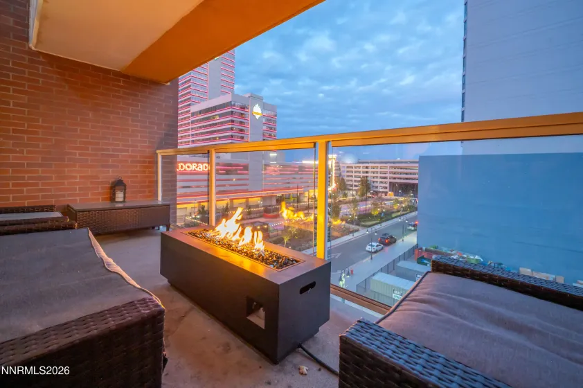 255 Sierra, Reno, Nevada 89501, ,1 BathroomBathrooms,Residential,Residential,Sierra,260000798