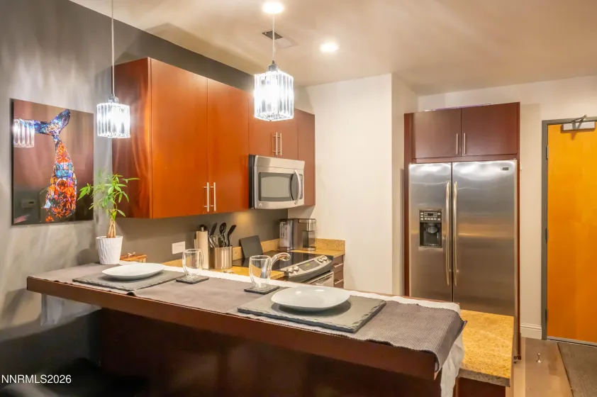 255 Sierra, Reno, Nevada 89501, ,1 BathroomBathrooms,Residential,Residential,Sierra,260000798