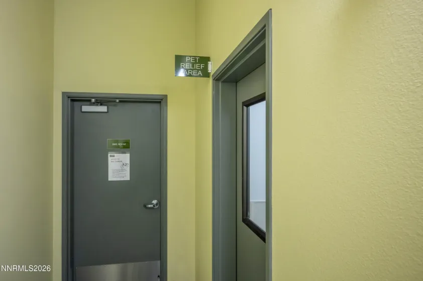 255 Sierra, Reno, Nevada 89501, ,1 BathroomBathrooms,Residential,Residential,Sierra,260000798