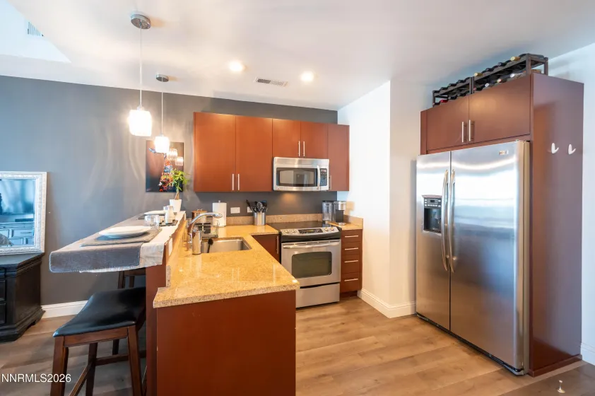 255 Sierra, Reno, Nevada 89501, ,1 BathroomBathrooms,Residential,Residential,Sierra,260000798