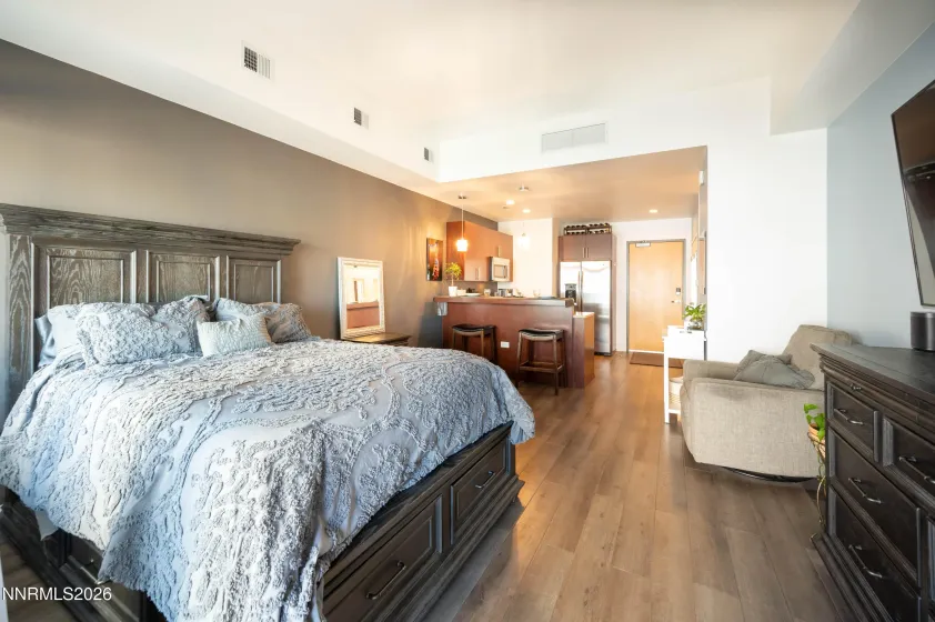 255 Sierra, Reno, Nevada 89501, ,1 BathroomBathrooms,Residential,Residential,Sierra,260000798