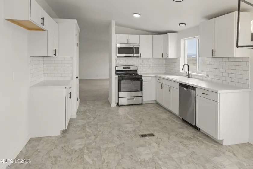 3225 Antelope, Silver Springs, Nevada 89429, 3 Bedrooms Bedrooms, ,2 BathroomsBathrooms,Residential,Residential,Antelope,260000799