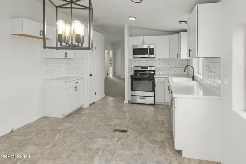 3225 Antelope, Silver Springs, Nevada 89429, 3 Bedrooms Bedrooms, ,2 BathroomsBathrooms,Residential,Residential,Antelope,260000799