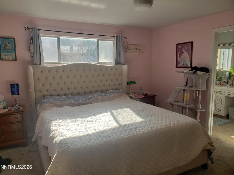 813 Fifth, Carson City, Nevada 89703, 3 Bedrooms Bedrooms, ,2 BathroomsBathrooms,Residential,Residential,Fifth,260000801