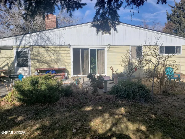 813 Fifth, Carson City, Nevada 89703, 3 Bedrooms Bedrooms, ,2 BathroomsBathrooms,Residential,Residential,Fifth,260000801
