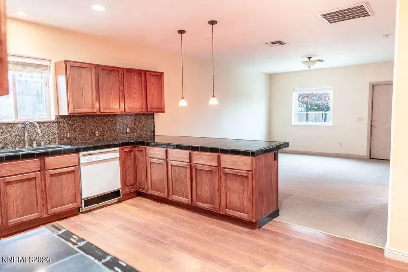 2931 Airport, Carson City, Nevada 89706, 1 Bedroom Bedrooms, ,1 BathroomBathrooms,Residential,Residential,Airport,260000802