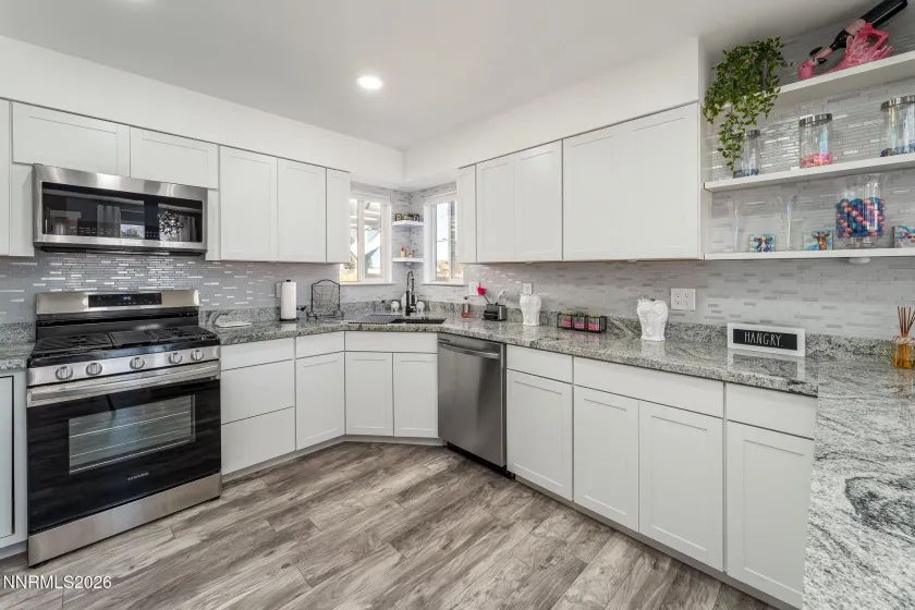 10155 Silver Knolls, Reno, Nevada 89508, 3 Bedrooms Bedrooms, ,2 BathroomsBathrooms,Residential,Residential,Silver Knolls,260000805