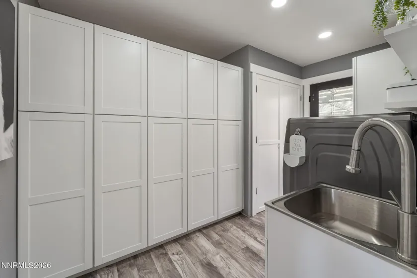 10155 Silver Knolls, Reno, Nevada 89508, 3 Bedrooms Bedrooms, ,2 BathroomsBathrooms,Residential,Residential,Silver Knolls,260000805