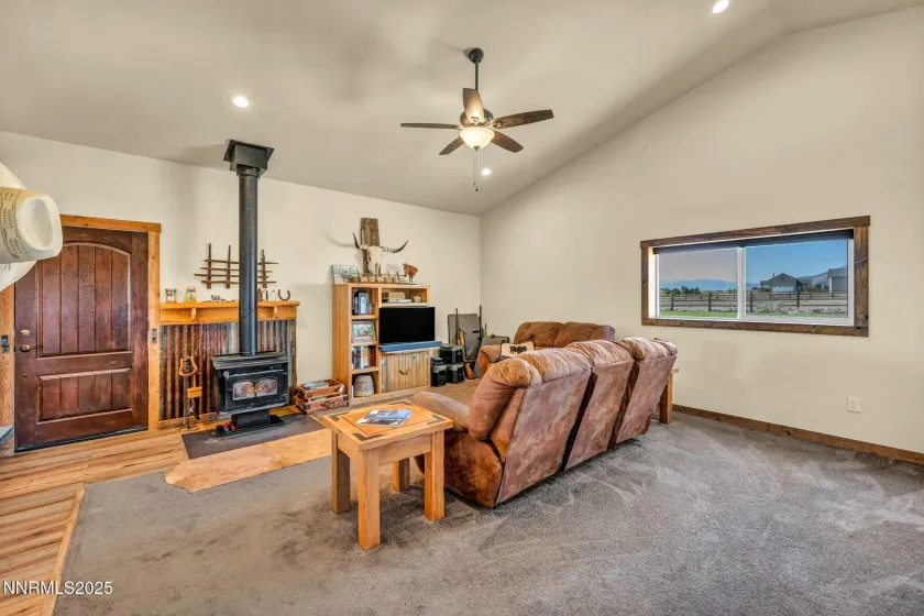 45 Madison, Smith Valley, Nevada 89430, 2 Bedrooms Bedrooms, ,1 BathroomBathrooms,Residential,Residential,Madison,260000809