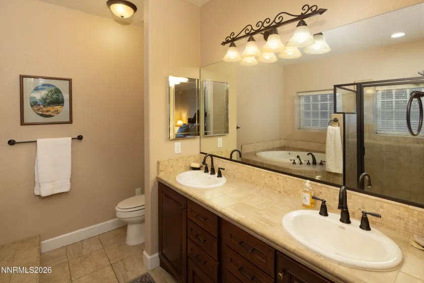 1202 Cottage, Gardnerville, Nevada 89460, 2 Bedrooms Bedrooms, ,2 BathroomsBathrooms,Residential,Residential,Cottage,260000810