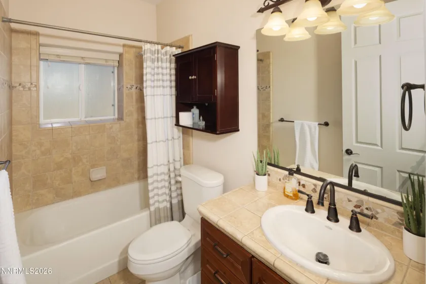 1202 Cottage, Gardnerville, Nevada 89460, 2 Bedrooms Bedrooms, ,2 BathroomsBathrooms,Residential,Residential,Cottage,260000810