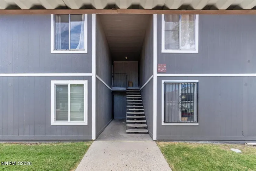 4608 Neil, Reno, Nevada 89502, 2 Bedrooms Bedrooms, ,1 BathroomBathrooms,Residential,Residential,Neil,260000811