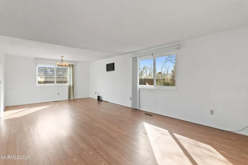 3142 Jarbidge, Sparks, Nevada 89434, 4 Bedrooms Bedrooms, ,3 BathroomsBathrooms,Residential,Residential,Jarbidge,260000814