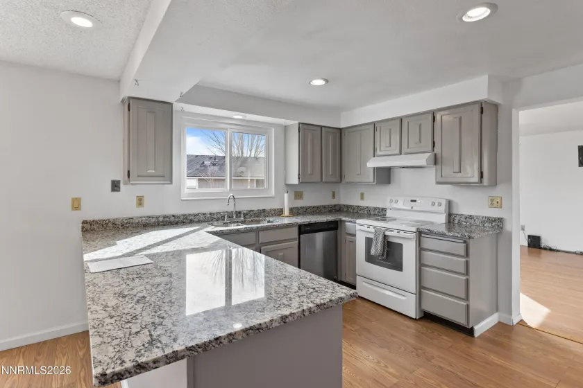 3142 Jarbidge, Sparks, Nevada 89434, 4 Bedrooms Bedrooms, ,3 BathroomsBathrooms,Residential,Residential,Jarbidge,260000814