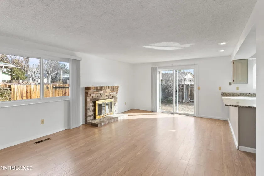 3142 Jarbidge, Sparks, Nevada 89434, 4 Bedrooms Bedrooms, ,3 BathroomsBathrooms,Residential,Residential,Jarbidge,260000814