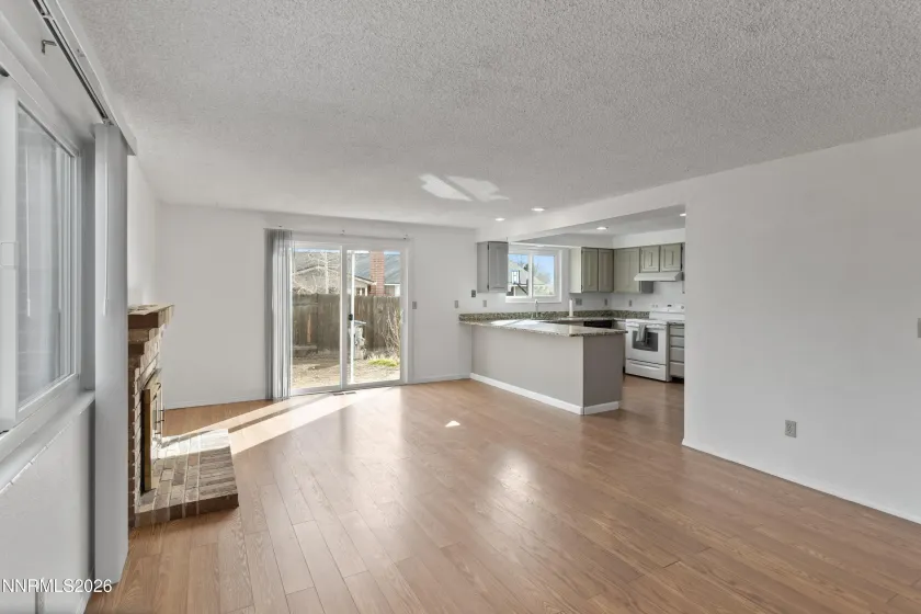 3142 Jarbidge, Sparks, Nevada 89434, 4 Bedrooms Bedrooms, ,3 BathroomsBathrooms,Residential,Residential,Jarbidge,260000814