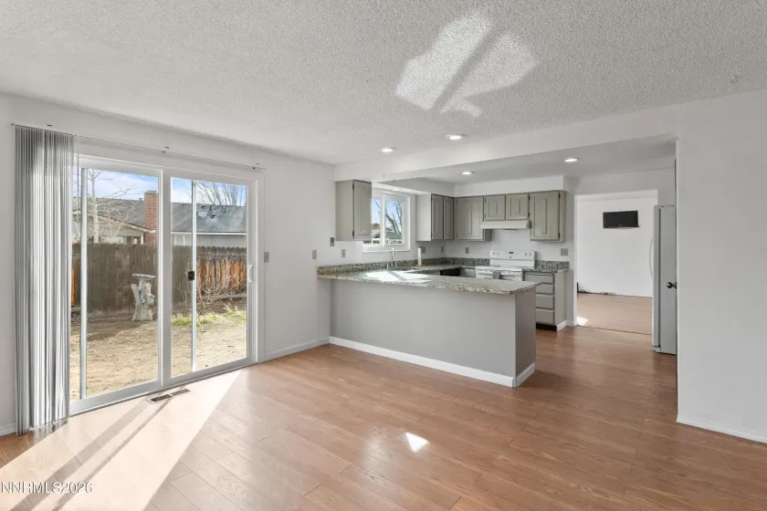 3142 Jarbidge, Sparks, Nevada 89434, 4 Bedrooms Bedrooms, ,3 BathroomsBathrooms,Residential,Residential,Jarbidge,260000814