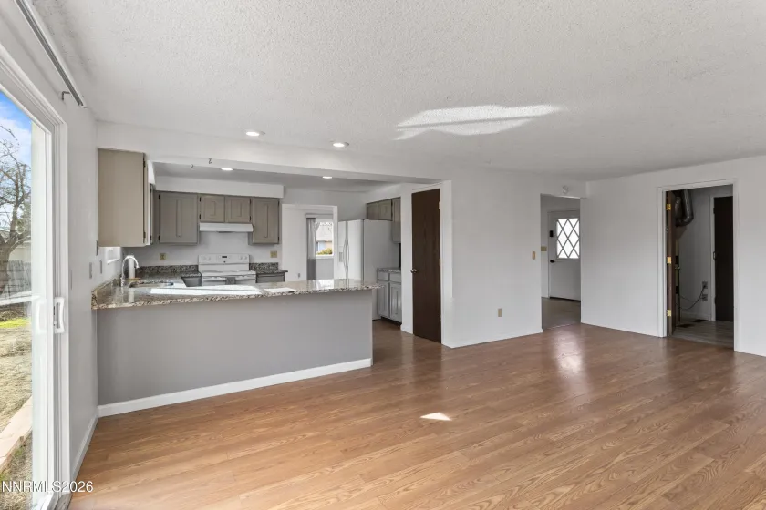 3142 Jarbidge, Sparks, Nevada 89434, 4 Bedrooms Bedrooms, ,3 BathroomsBathrooms,Residential,Residential,Jarbidge,260000814