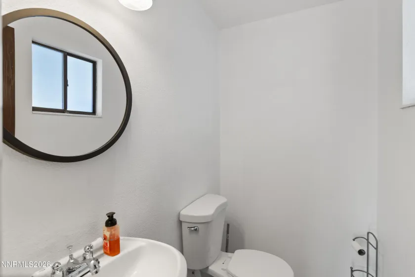 3142 Jarbidge, Sparks, Nevada 89434, 4 Bedrooms Bedrooms, ,3 BathroomsBathrooms,Residential,Residential,Jarbidge,260000814