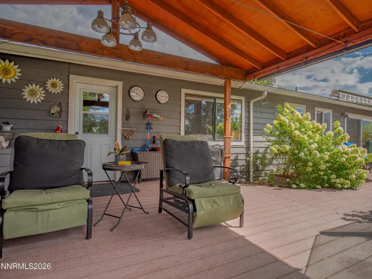 1238 Centerville, Gardnerville, Nevada 89460, 3 Bedrooms Bedrooms, ,2 BathroomsBathrooms,Residential,Residential,Centerville,260000815