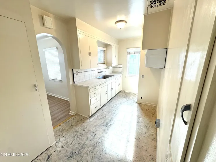 401 18th, Sparks, Nevada 89431, 2 Bedrooms Bedrooms, ,1 BathroomBathrooms,Residential,Residential,18th,260000818