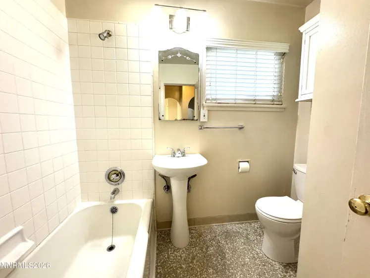 401 18th, Sparks, Nevada 89431, 2 Bedrooms Bedrooms, ,1 BathroomBathrooms,Residential,Residential,18th,260000818