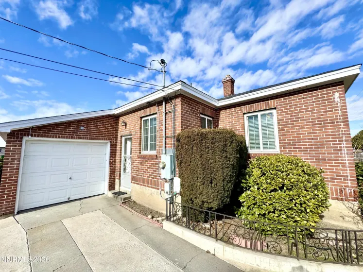 401 18th, Sparks, Nevada 89431, 2 Bedrooms Bedrooms, ,1 BathroomBathrooms,Residential,Residential,18th,260000818