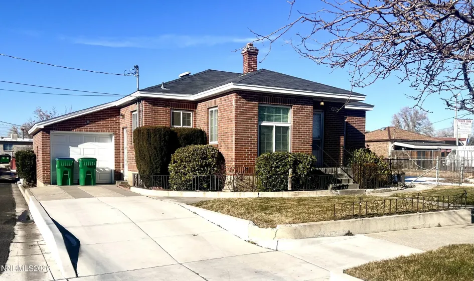 401 18th, Sparks, Nevada 89431, 2 Bedrooms Bedrooms, ,1 BathroomBathrooms,Residential,Residential,18th,260000818