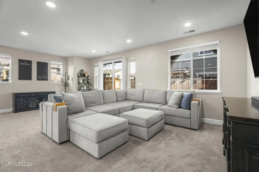 1860 Sea Horse, Reno, Nevada 89521, 3 Bedrooms Bedrooms, ,3 BathroomsBathrooms,Residential,Residential,Sea Horse,260000820