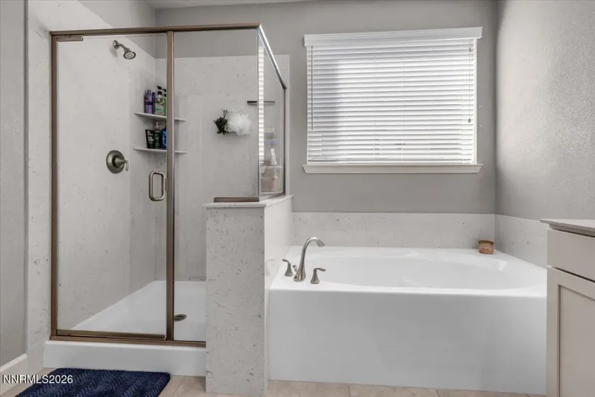 6026 Red Stable, Sparks, Nevada 89436, 4 Bedrooms Bedrooms, ,3 BathroomsBathrooms,Residential,Residential,Red Stable,260000821