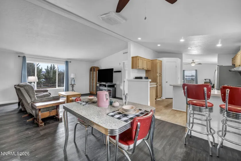 3525 Citrus, Silver Springs, Nevada 89429, 3 Bedrooms Bedrooms, ,2 BathroomsBathrooms,Residential,Residential,Citrus,260000823