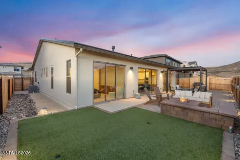 3003 Earthstone, Sparks, Nevada 89436, 3 Bedrooms Bedrooms, ,3 BathroomsBathrooms,Residential,Residential,Earthstone,260000825