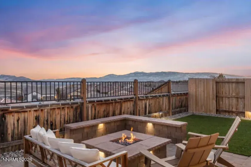 3003 Earthstone, Sparks, Nevada 89436, 3 Bedrooms Bedrooms, ,3 BathroomsBathrooms,Residential,Residential,Earthstone,260000825