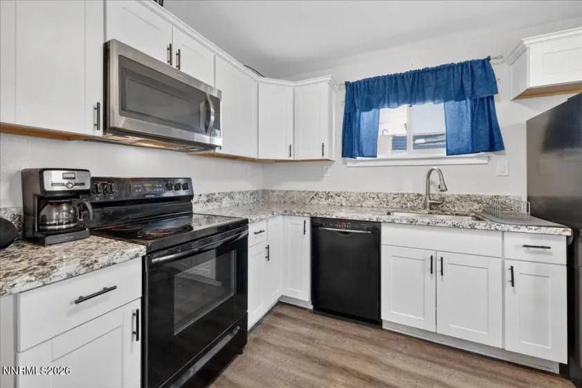 1415 Riley, Reno, Nevada 89502, 3 Bedrooms Bedrooms, ,1 BathroomBathrooms,Residential,Residential,Riley,260000826