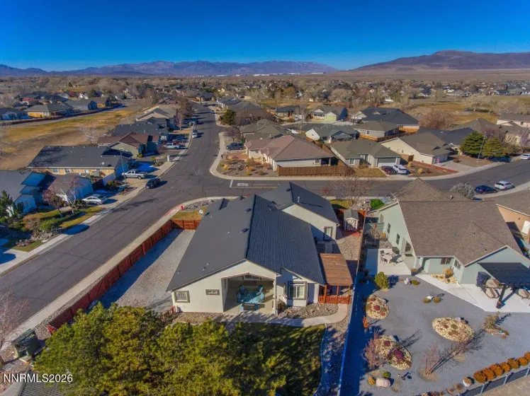 400 Dog Leg, Fernley, Nevada 89408, 3 Bedrooms Bedrooms, ,3 BathroomsBathrooms,Residential,Residential,Dog Leg,260000829