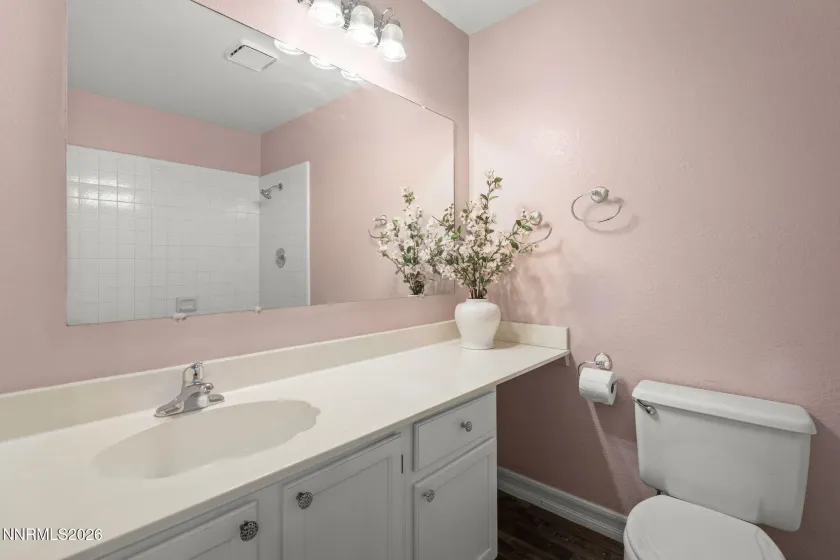 8670 Dixon, Reno, Nevada 89511, 3 Bedrooms Bedrooms, ,2 BathroomsBathrooms,Residential,Residential,Dixon,260000840