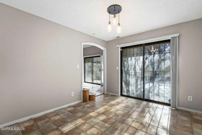 8670 Dixon, Reno, Nevada 89511, 3 Bedrooms Bedrooms, ,2 BathroomsBathrooms,Residential,Residential,Dixon,260000840