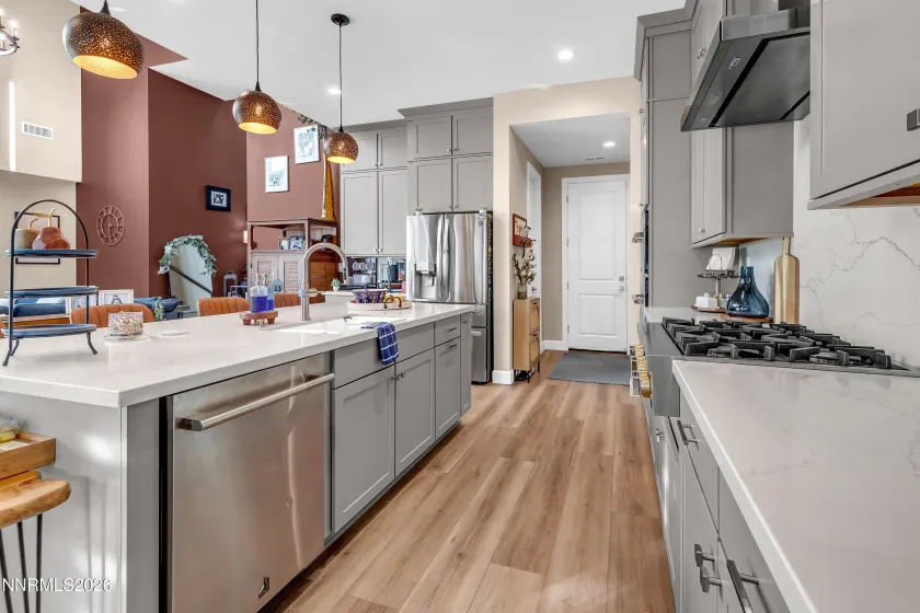 7637 Calypso, Sparks, Nevada 89436, 5 Bedrooms Bedrooms, ,4 BathroomsBathrooms,Residential,Residential,Calypso,260000844