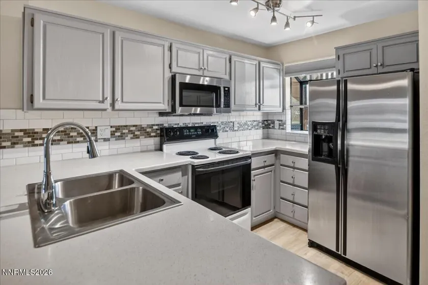 2981 Tierra Verde E, Reno, Nevada 89512, 2 Bedrooms Bedrooms, ,2 BathroomsBathrooms,Residential,Residential,Tierra Verde E,260000849