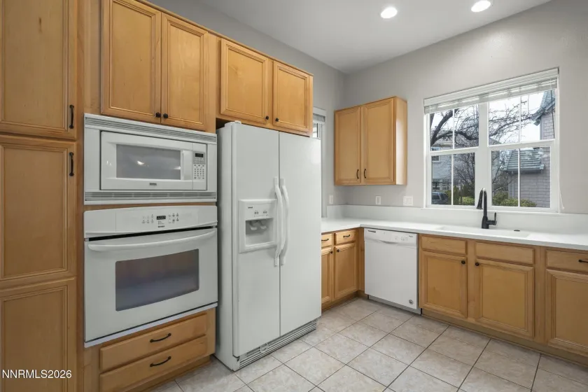 1620 Sawtooth, Reno, Nevada 89523, 5 Bedrooms Bedrooms, ,4 BathroomsBathrooms,Residential,Residential,Sawtooth,260000855