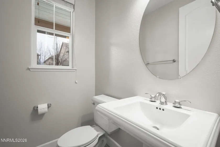 1620 Sawtooth, Reno, Nevada 89523, 5 Bedrooms Bedrooms, ,4 BathroomsBathrooms,Residential,Residential,Sawtooth,260000855