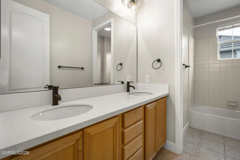 1620 Sawtooth, Reno, Nevada 89523, 5 Bedrooms Bedrooms, ,4 BathroomsBathrooms,Residential,Residential,Sawtooth,260000855